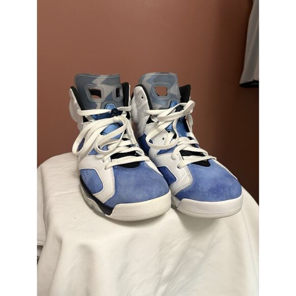 Jordan 6 Retro UNC Home Size 10.5